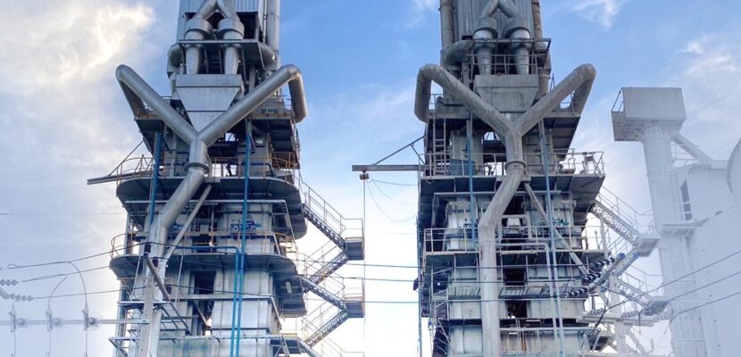 Comprehensive refractory solutions for industrial high-temperature applications by YCC. Durable linings and insulation materials for shaft kilns in lime production processes.